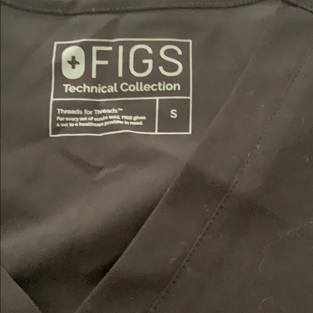Fig scrubs